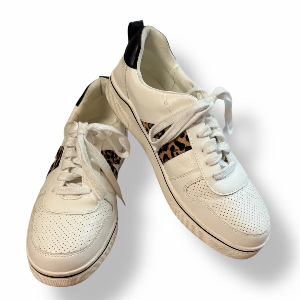 MIA White Leopard Accent Sneakers Women’s Size 10 Casual Low Top Lace Up